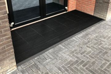 Outdoor-Fußmatte nach maß | Profi Brush | Bürsten